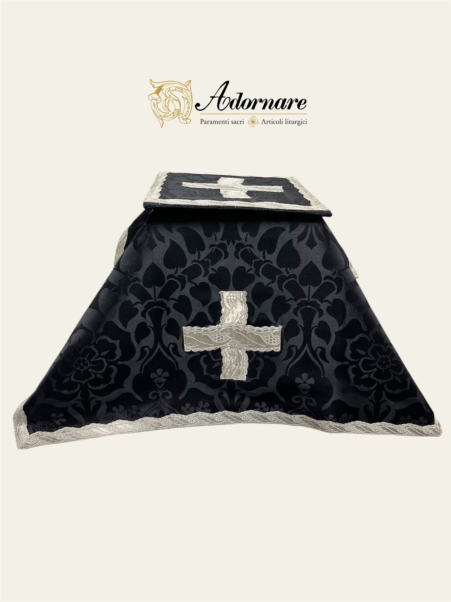 Requiem St Philip Neri Chasuble Low Mass Set (Black) / Pianeta San Filippo in Broccato (Nero)