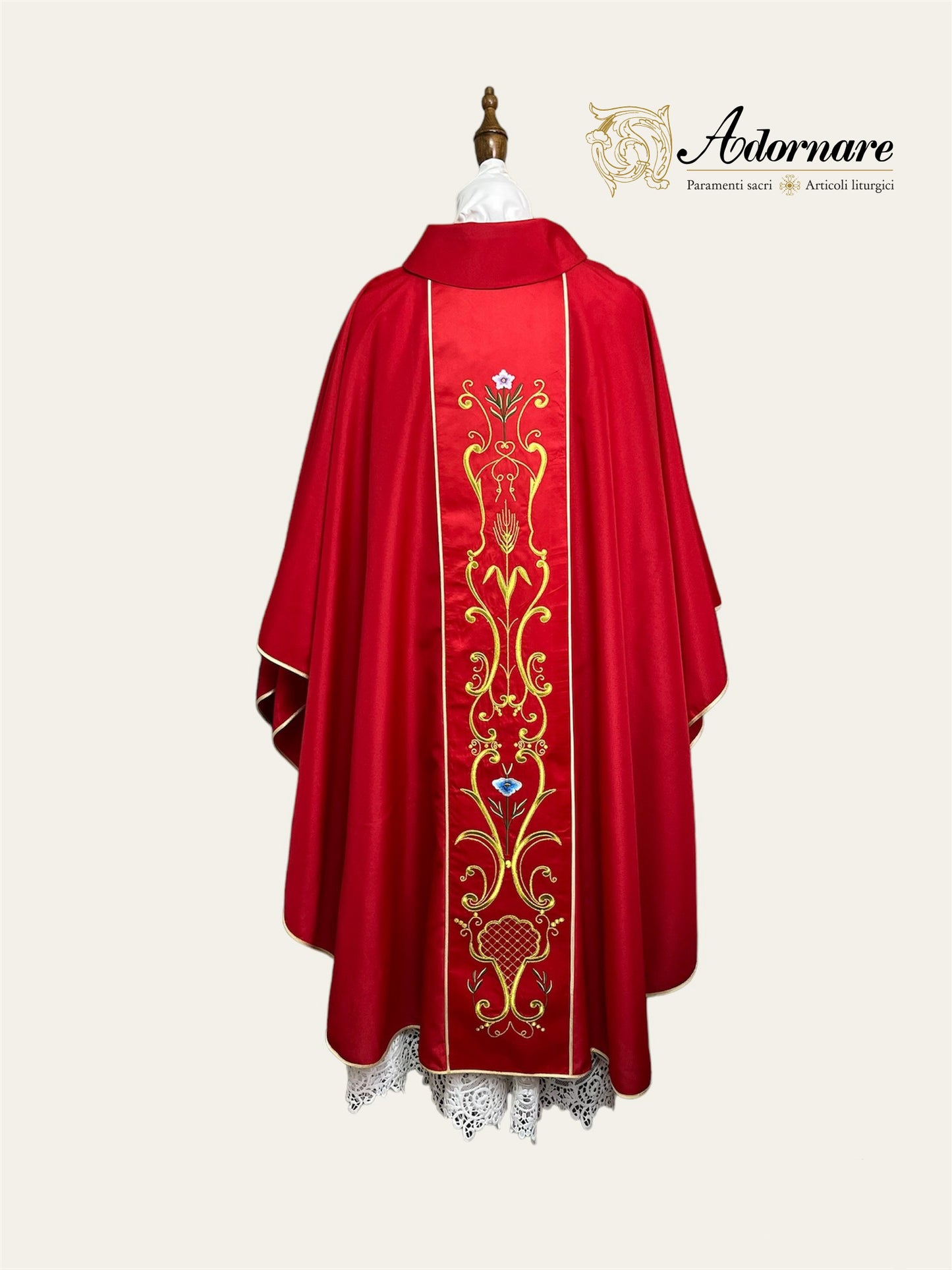 Gothic chasuble with machine embroidered panels / Casula con ricamo a macchina - Style GC-01