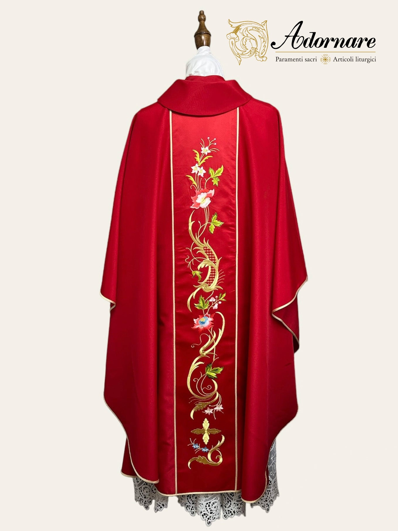 Gothic chasuble with machine embroidered panels / Casula con ricamo a macchina - Style GC-02