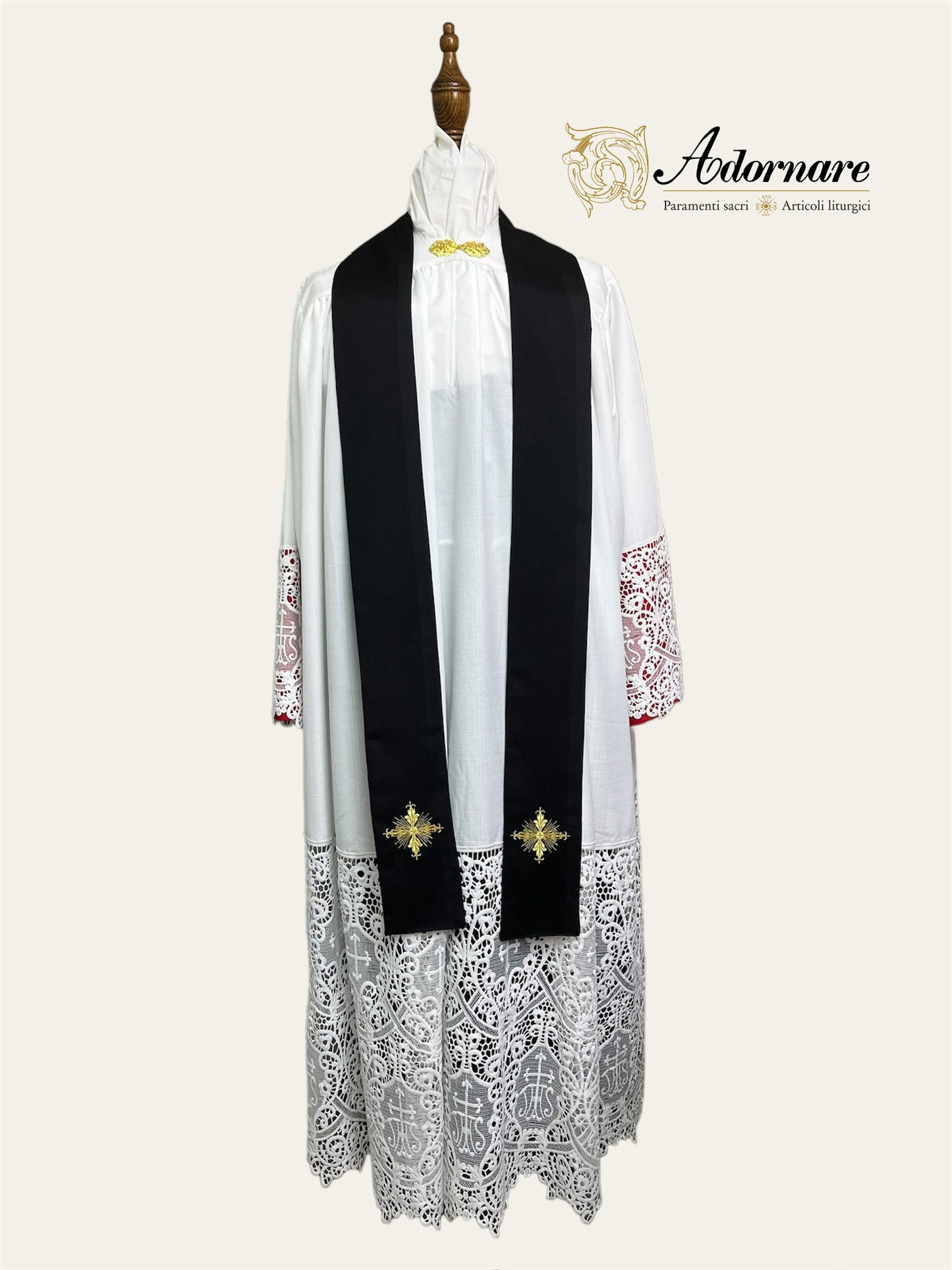Gothic chasuble with machine embroidered panels / Casula con ricamo a macchina - Style GC-02
