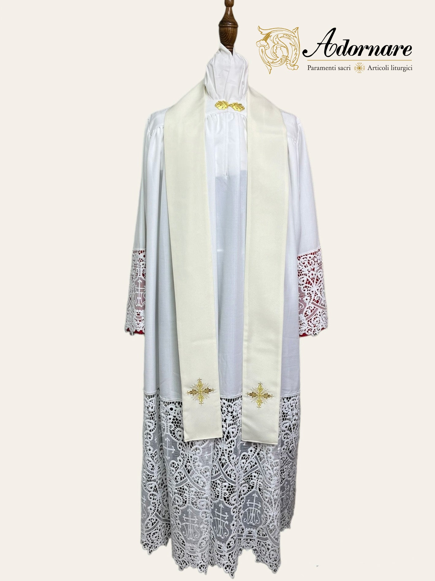 Gothic chasuble with machine embroidered panels / Casula con ricamo a macchina - Style GC-02
