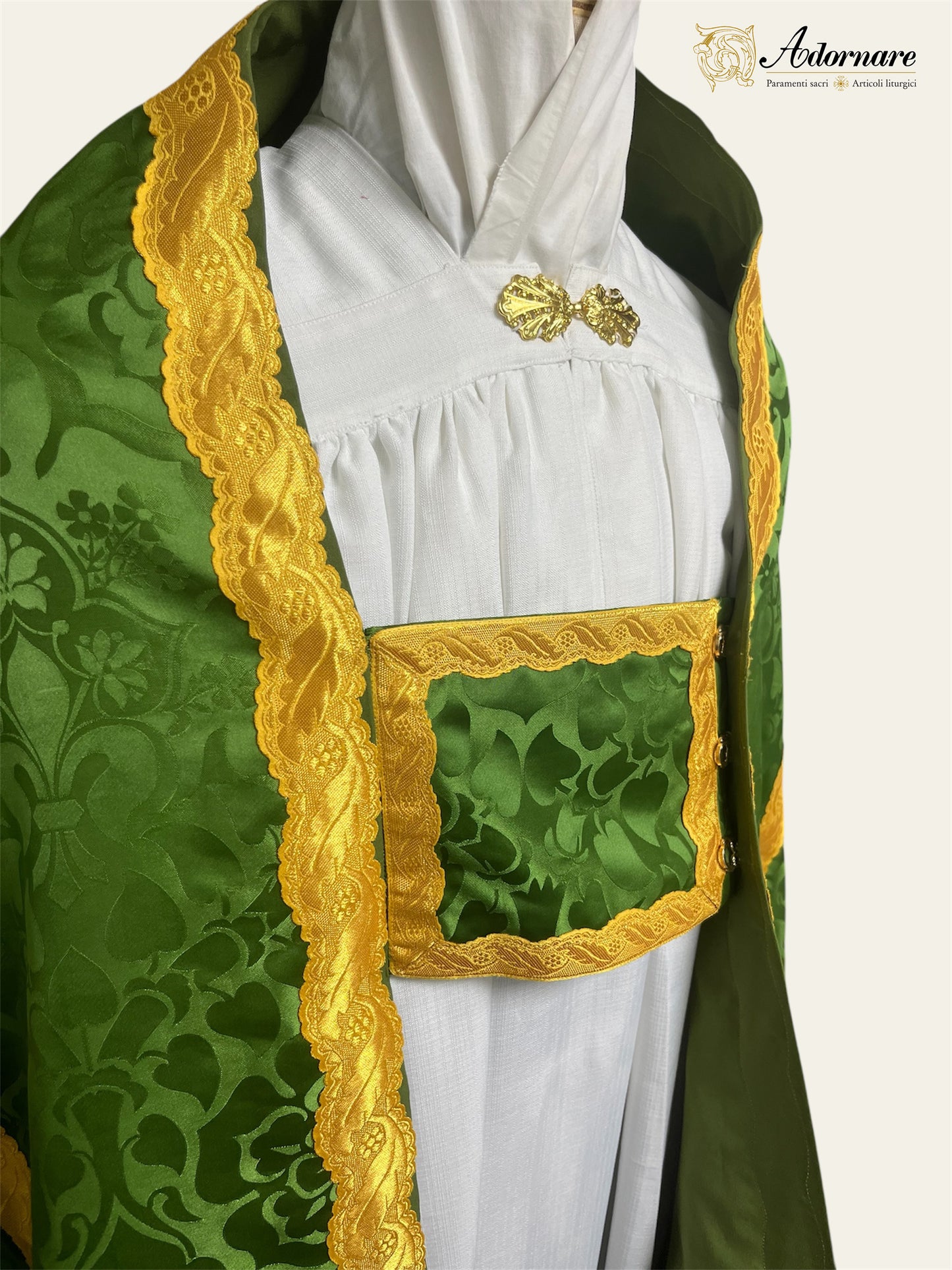 Damask Roman Cope / Piviale Romano Damasco