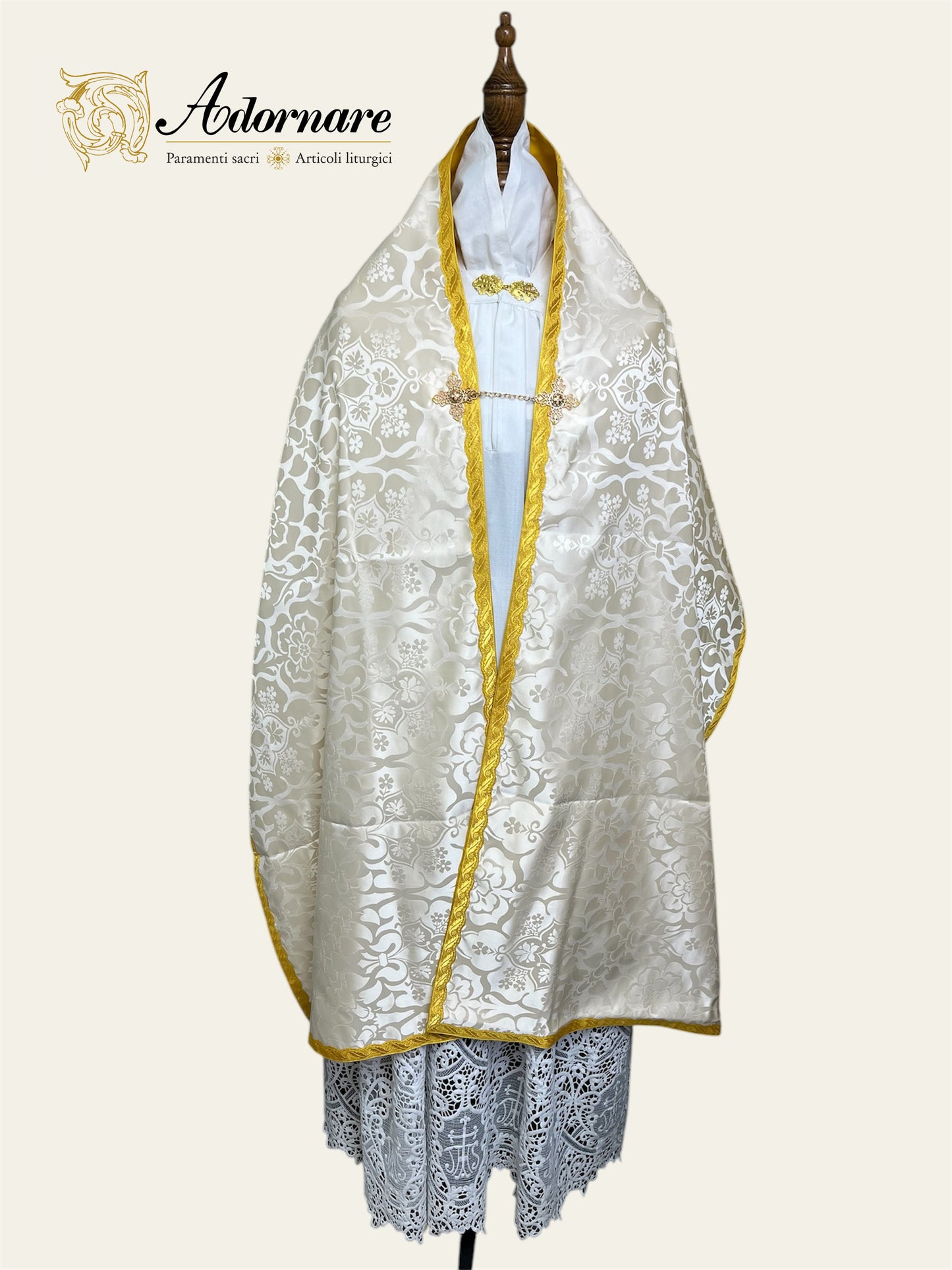 Roman-style Damask Humeral veil with sunburst IHS embroidery (All colours) / Velo Omerale Damasco ricamato con simbolo IHS