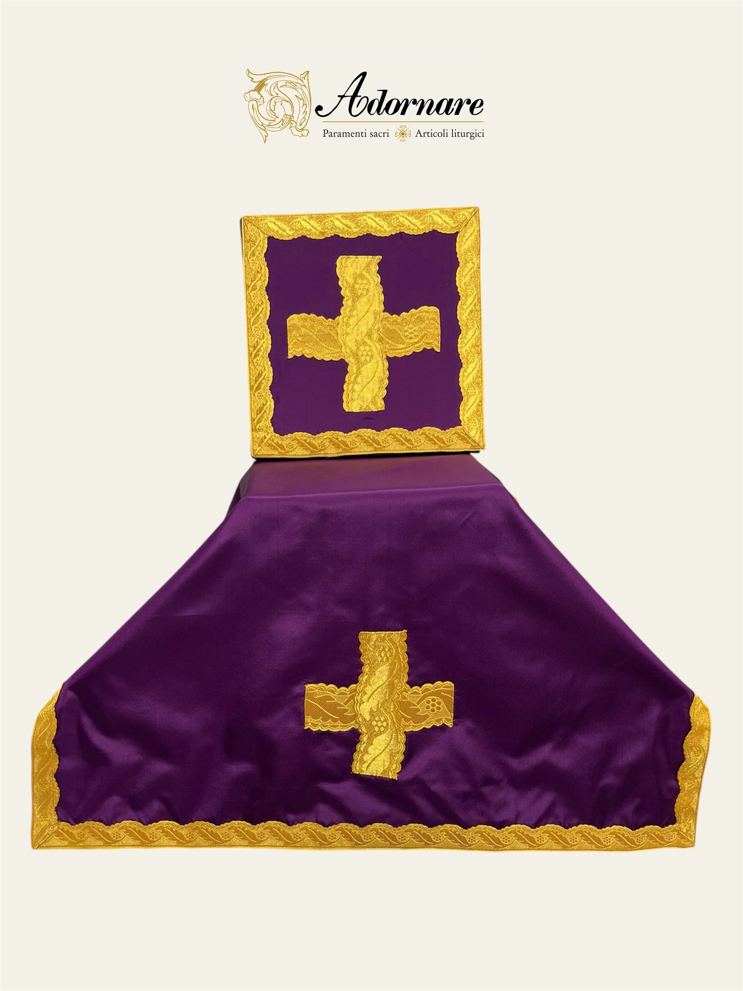 Silk Taffeta Italian-cut Roman Chasuble - Low Mass Set / Pianeta Romana in Seta