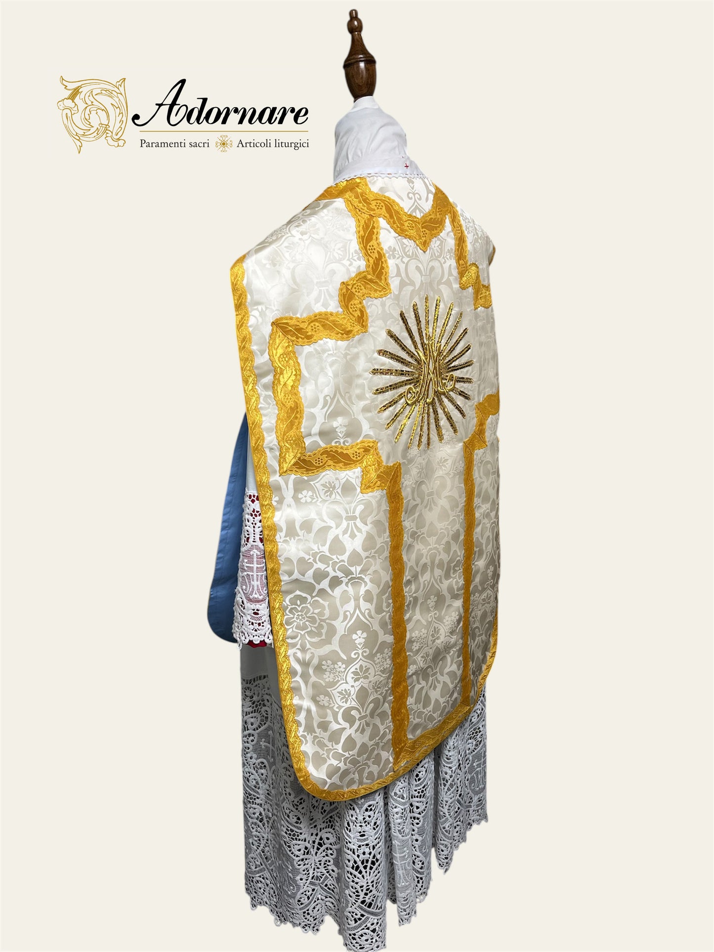 "Ave Maria" French-cut Roman Chasuble Low Mass Set / Pianeta Francese "Ave Maria"