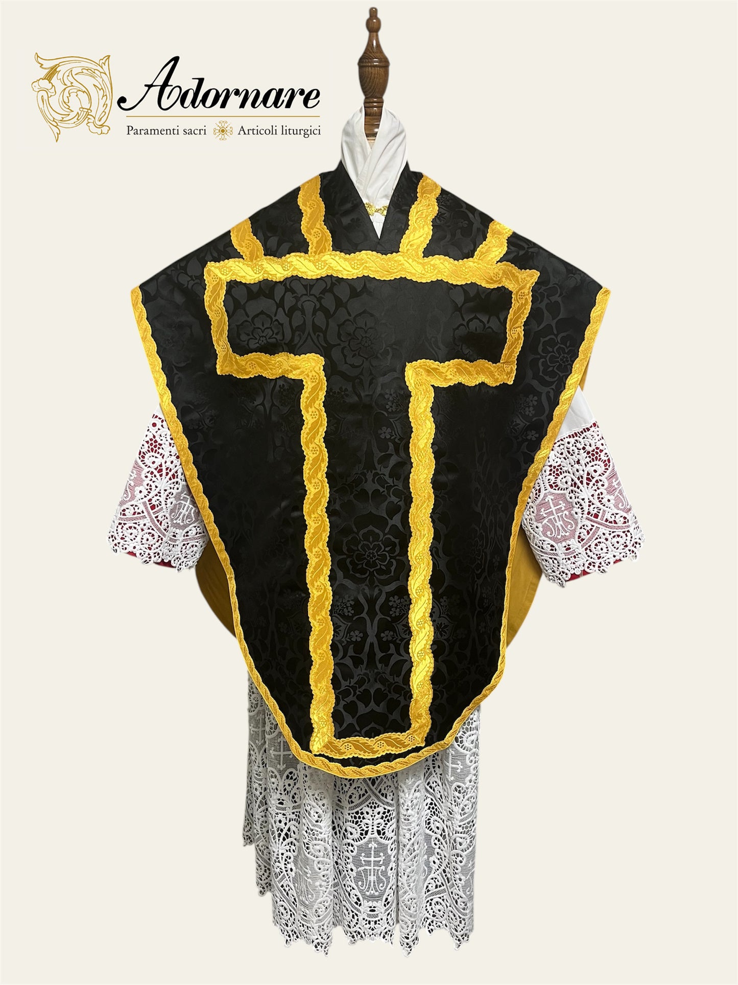 Damask St Philip Neri Chasuble Low Mass Set / Pianeta San Filippo in Damasco