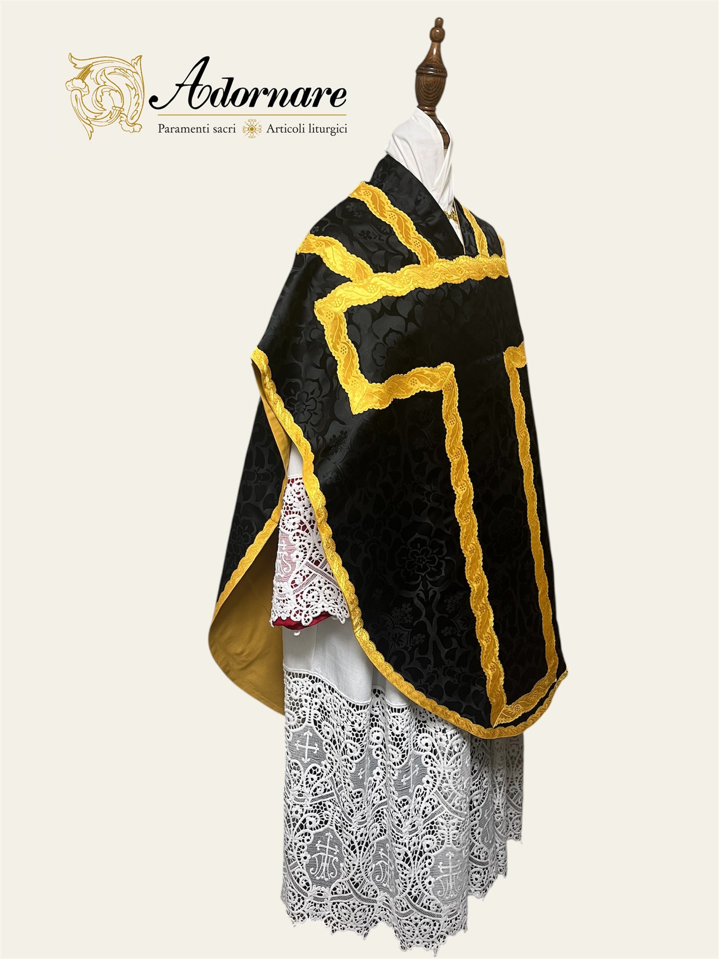 Damask St Philip Neri Chasuble Low Mass Set / Pianeta San Filippo in Damasco
