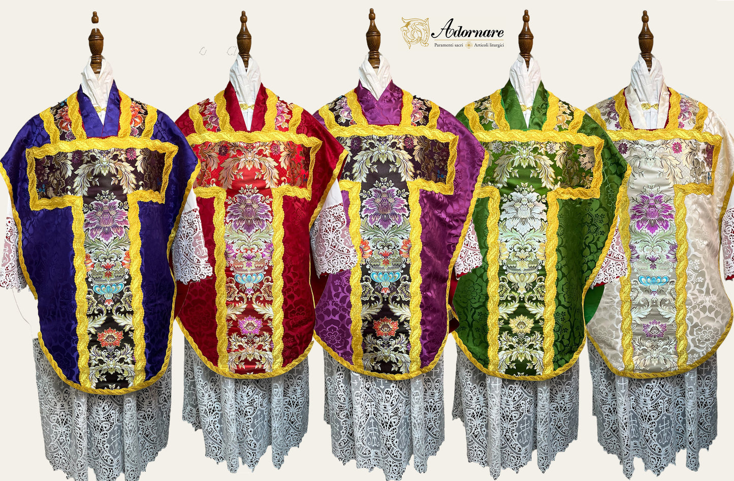 Damask St Philip Neri Chasuble with brocade panels - Low Mass Set / Pianete San Filippo in Broccato
