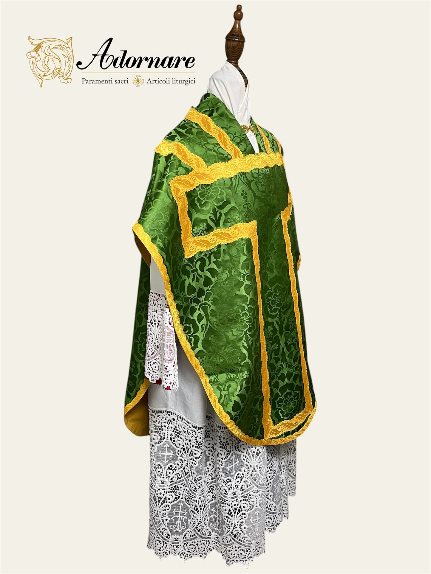 Damask St Philip Neri Chasuble Low Mass Set / Pianeta San Filippo in Damasco