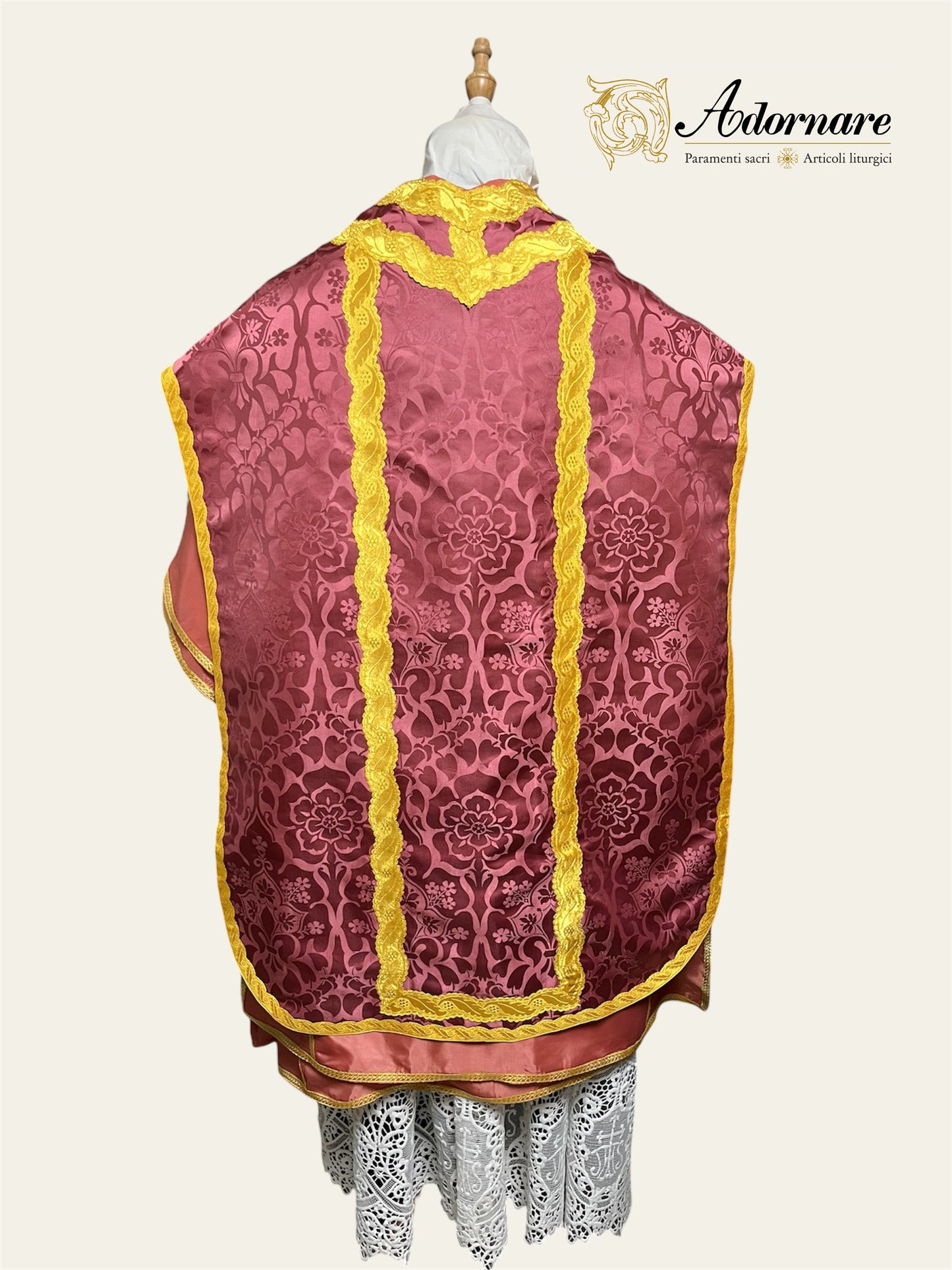 Pontifical Dalmatic and Tunicle / Dalmatica e Tonacella Pontificale