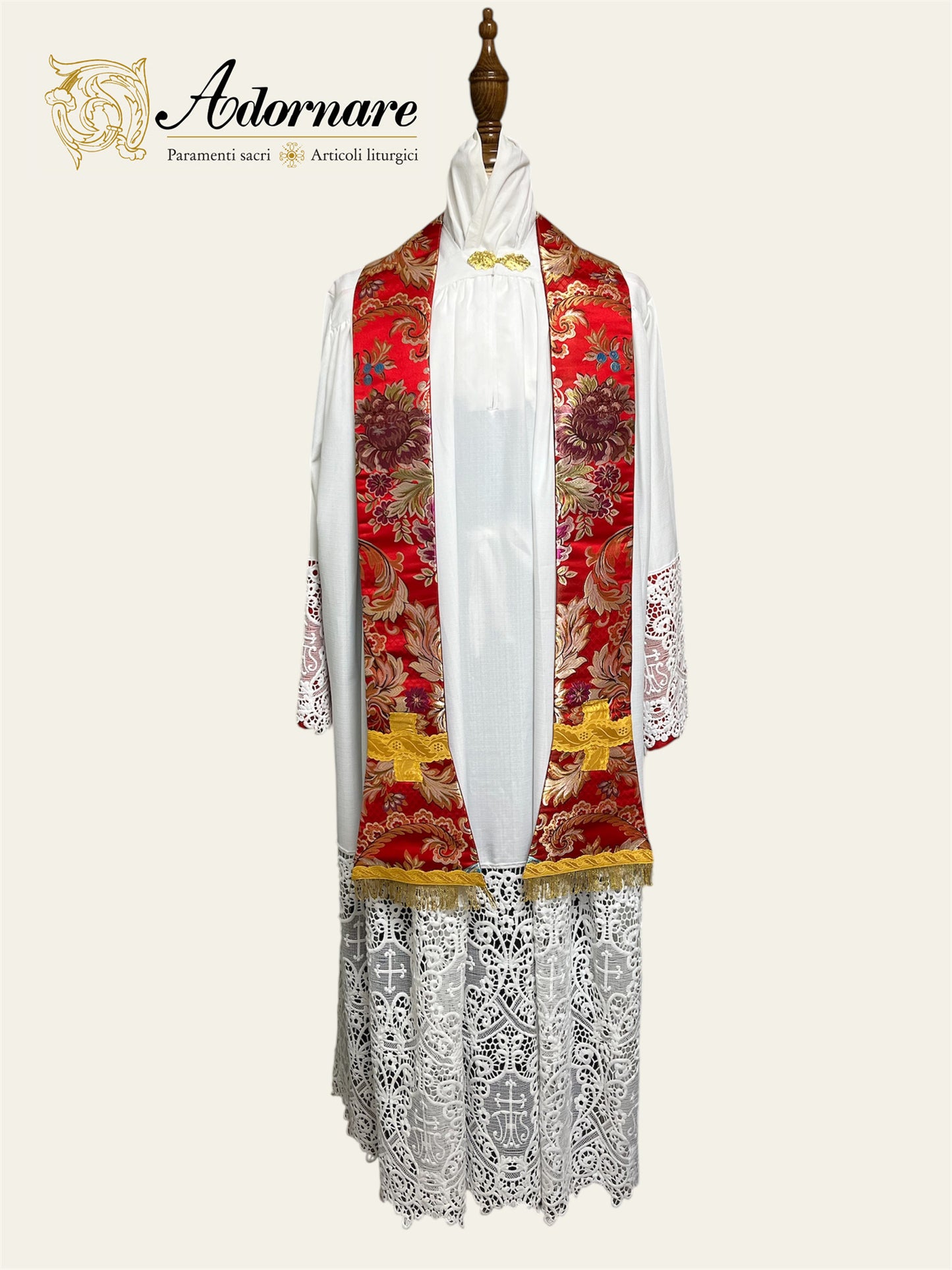 Brocade Roman Cope / Piviale Romano Broccato