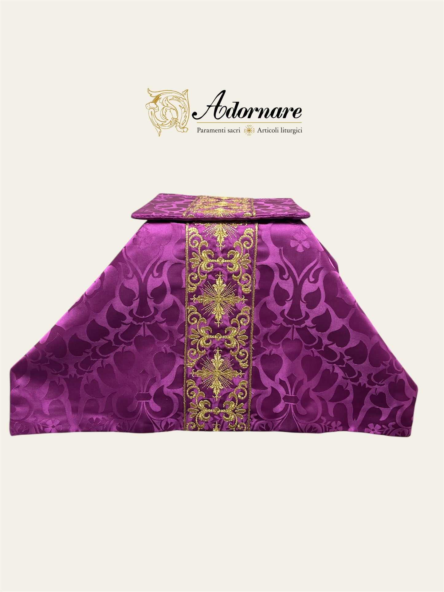 Semi-gothic chasuble with embroidered ornate cross Y-orphrey and IHS appliqué - Low Mass Set / Casula semi-gotica Damasco ricamato a macchina