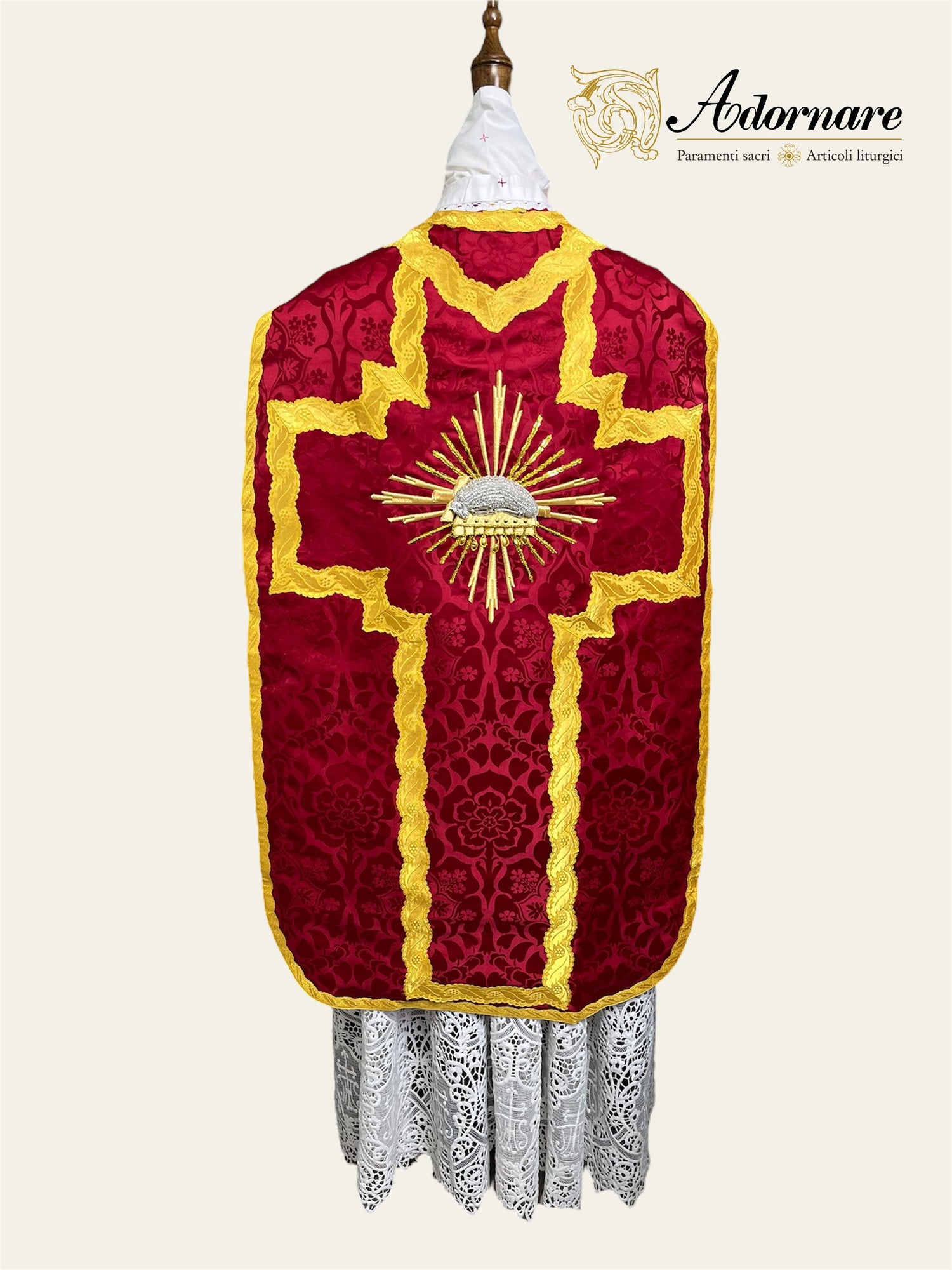 Roman chasubles (French-cut) / Pianete Francesi