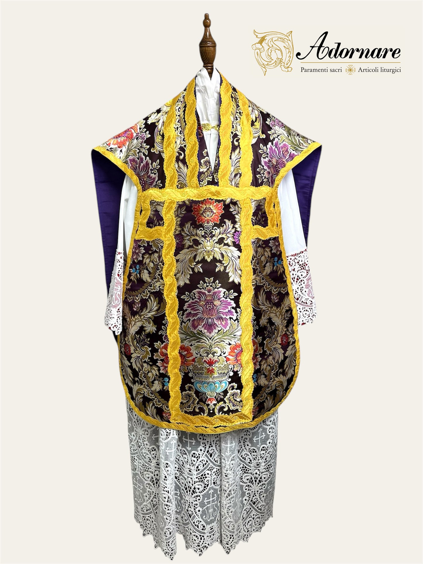 Italian Floral Brocade Roman Chasuble - Low Mass Set (All colours) / Pianete Romane Broccato