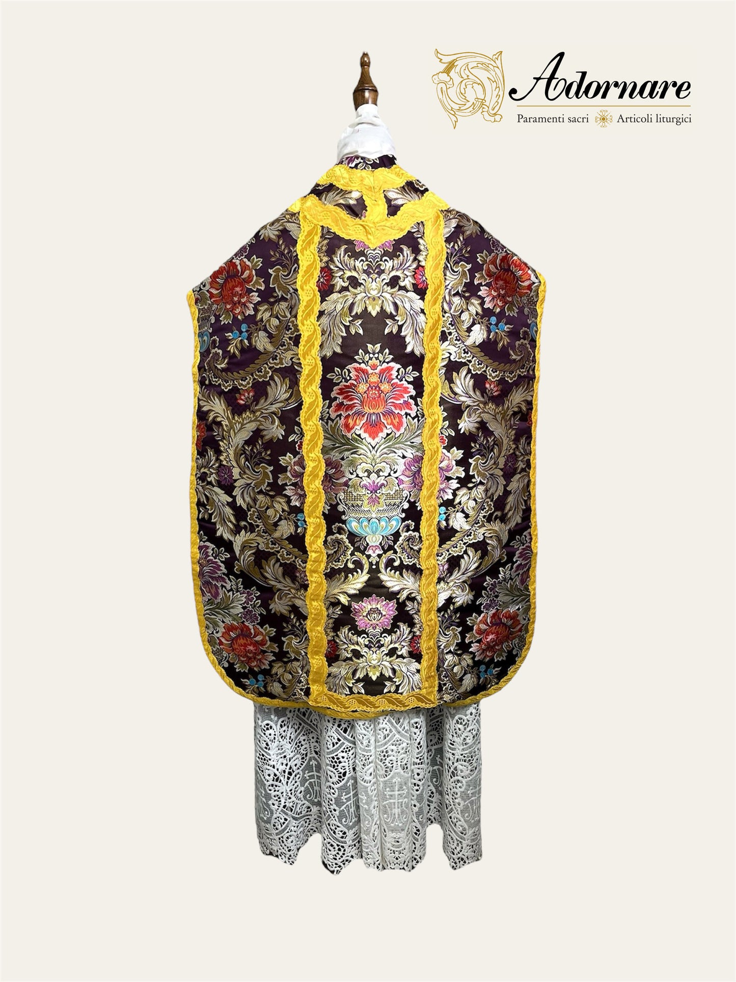 Italian Floral Brocade Roman Chasuble - Low Mass Set (All colours) / Pianete Romane Broccato