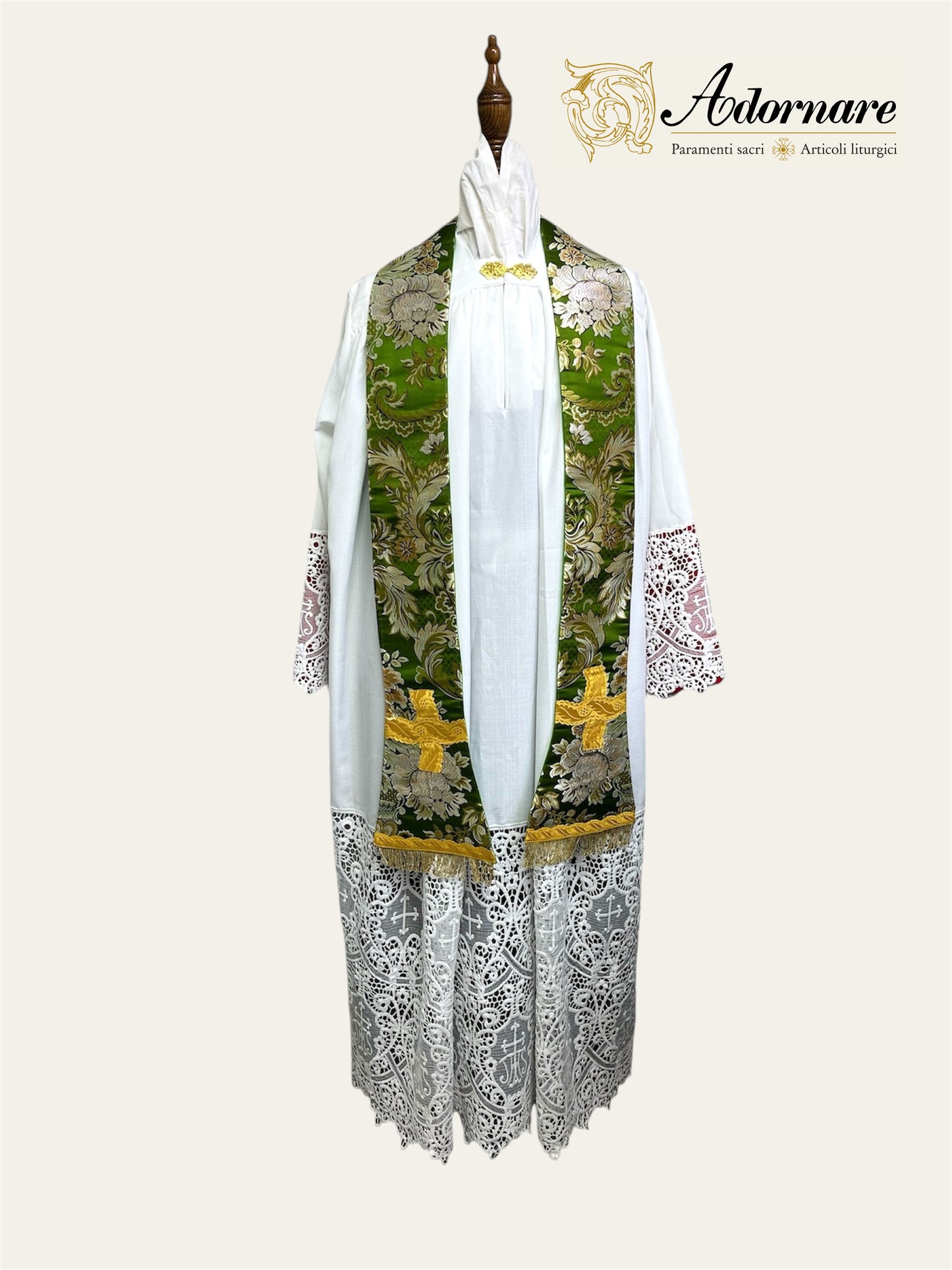 Italian Floral Brocade Roman Chasuble - Low Mass Set (All colours) / Pianete Romane Broccato