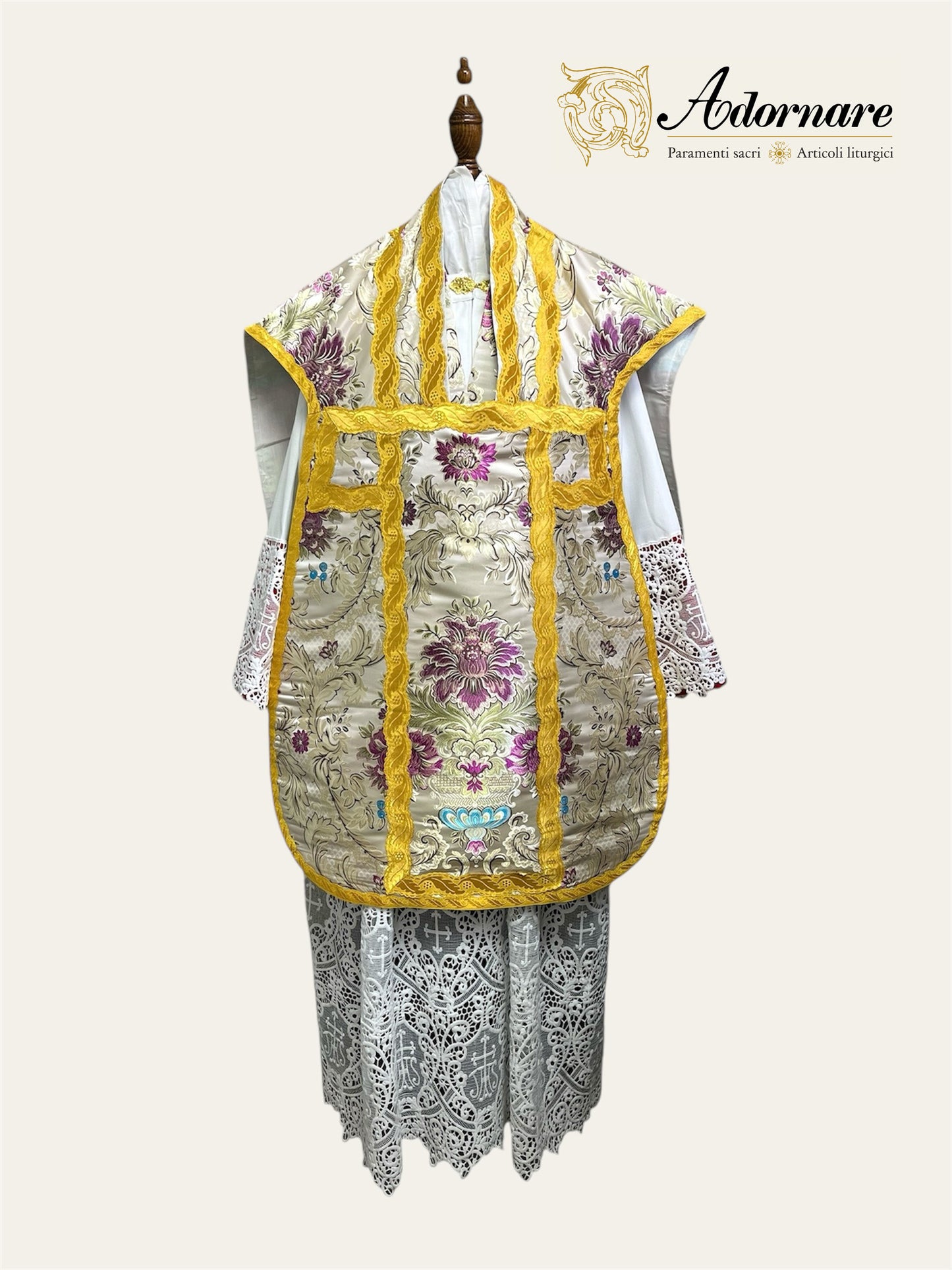 Italian Floral Brocade Roman Chasuble - Low Mass Set (All colours) / Pianete Romane Broccato