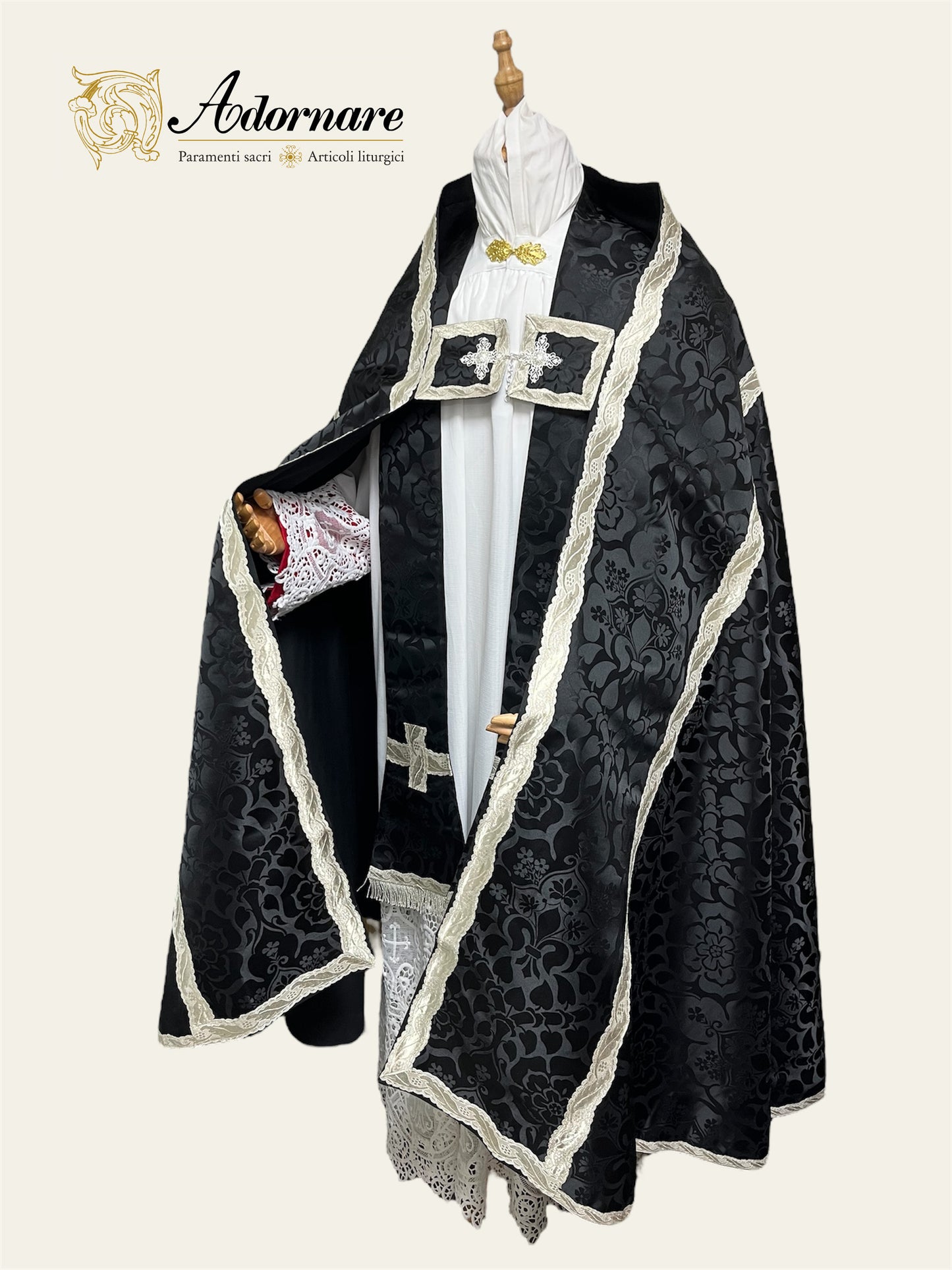 Damask Roman Cope / Piviale Romano Damasco