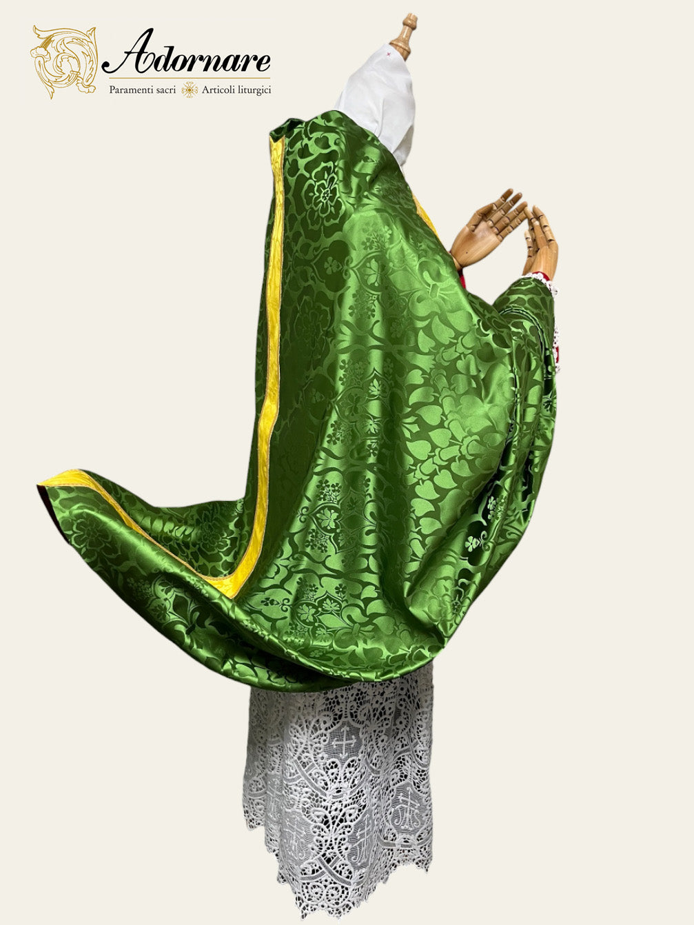 Damask Conical Chasuble with insert panels - Low Mass Set / Casula Conica in damasco con inserti