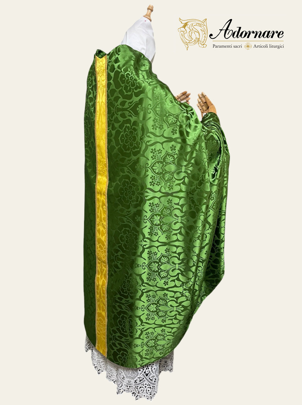 Damask Conical Chasuble with insert panels - Low Mass Set / Casula Conica in damasco con inserti
