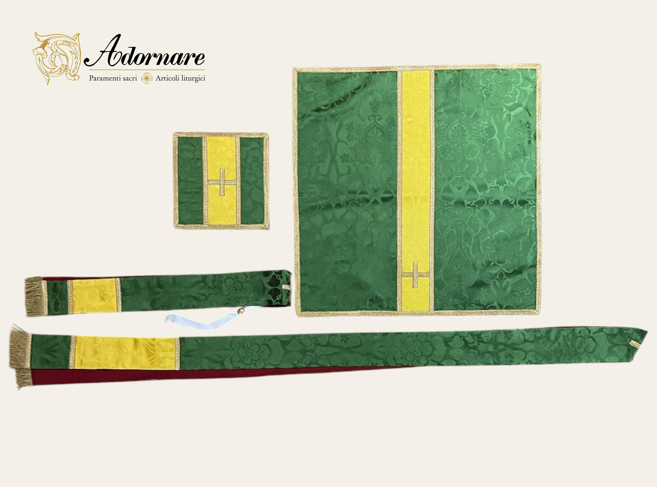 Damask Conical Chasuble with insert panels - Low Mass Set / Casula Conica in damasco con inserti