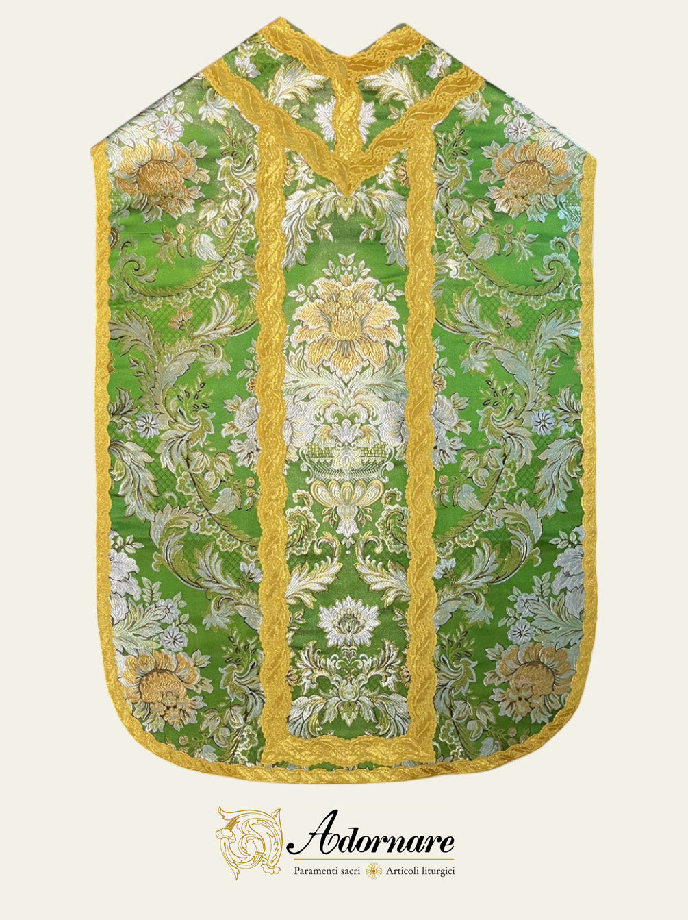 Contemporary Roman-cut Brocade Roman Chasuble Low Mass Set / Pianeta Romana Broccato