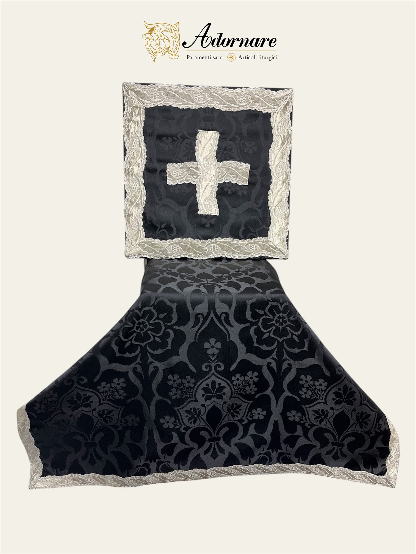 Contemporary Roman-cut Damask Roman Chasuble Low Mass Set / Pianeta Romana Damasco