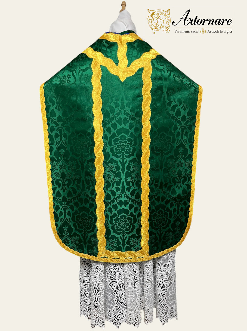 Contemporary Roman-cut Damask Roman Chasuble Low Mass Set / Pianeta Romana Damasco