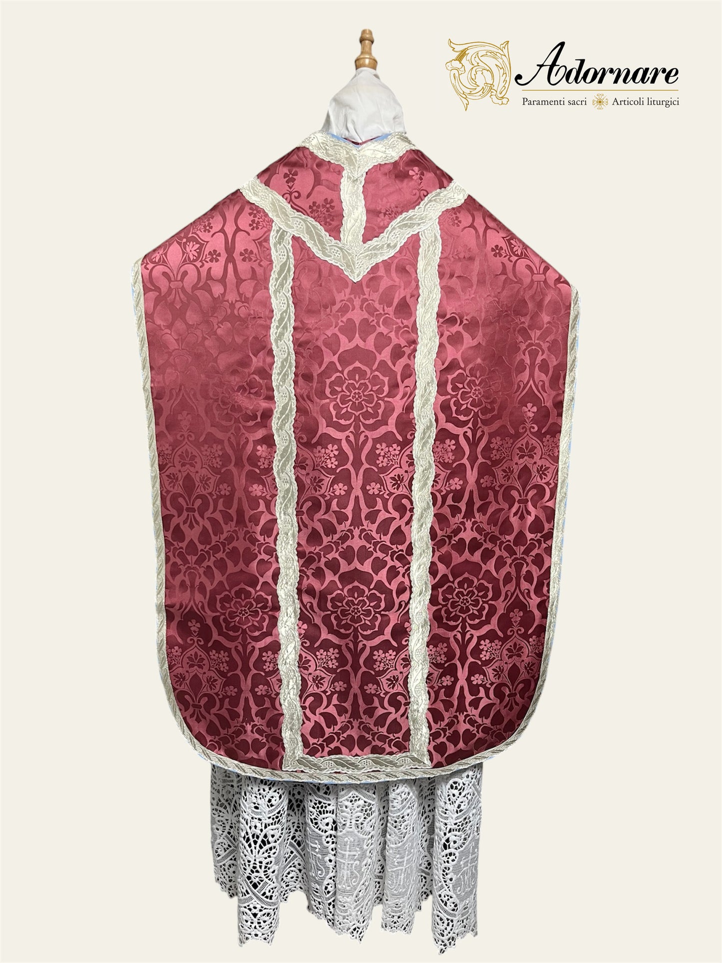 Contemporary Roman-cut Damask Roman Chasuble Low Mass Set / Pianeta Romana Damasco