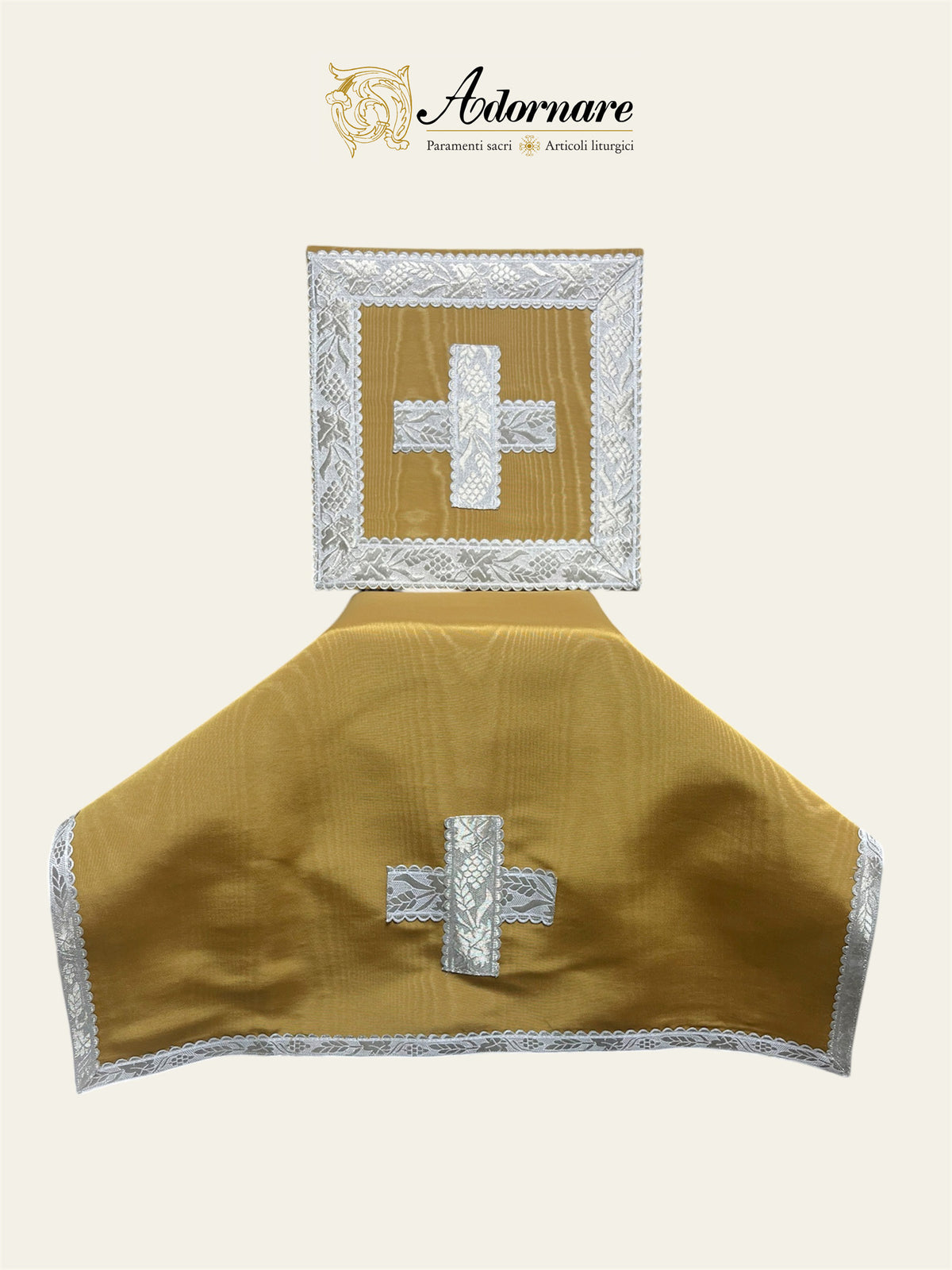 Contemporary Roman-cut Moiré Roman Chasuble Low Mass Set / Pianeta Romana Moiré
