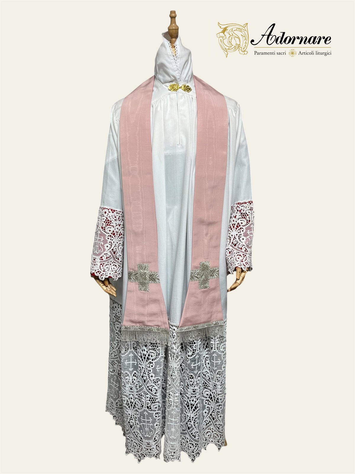 Contemporary Roman-cut Moiré Roman Chasuble Low Mass Set / Pianeta Romana Moiré