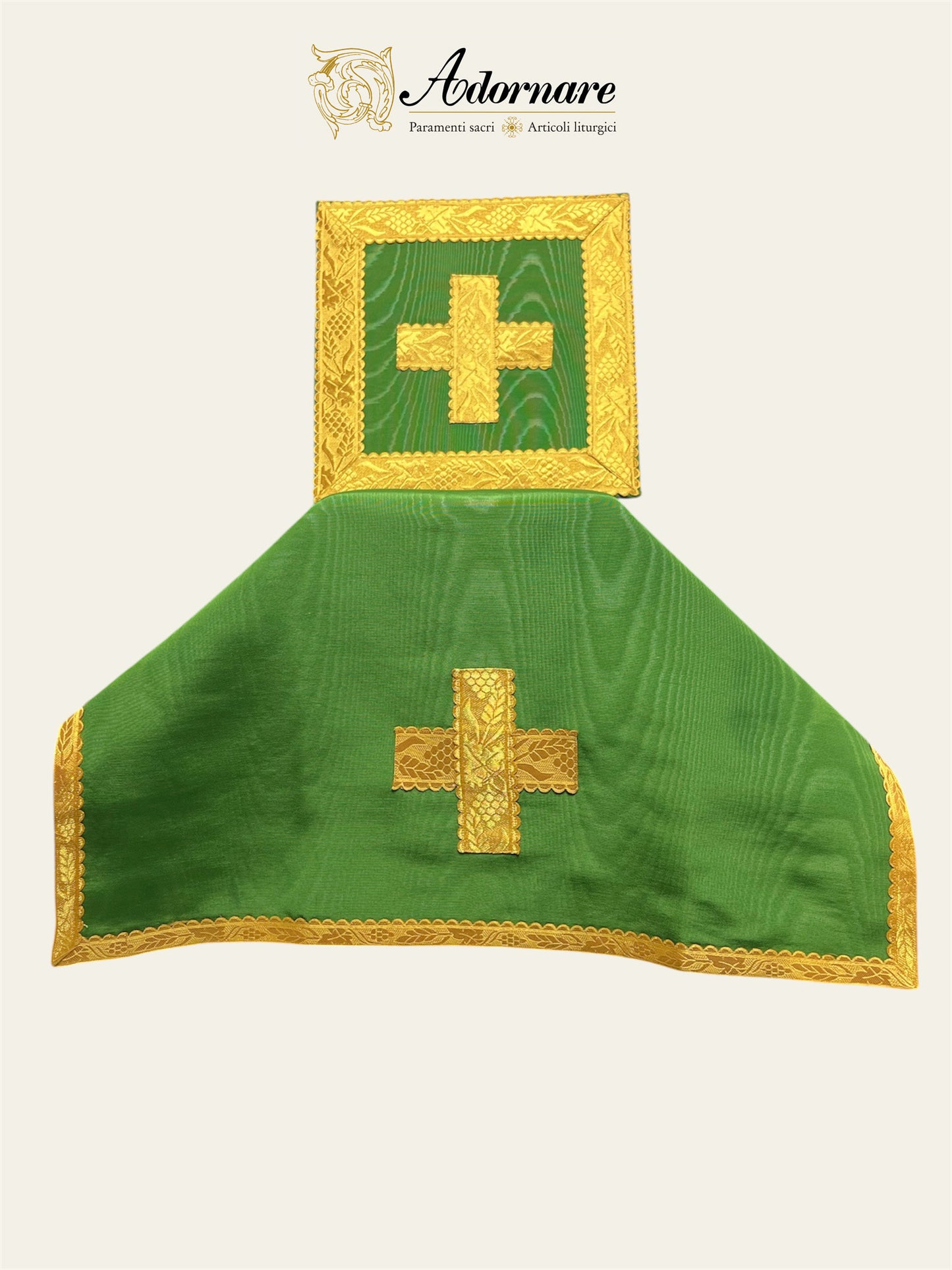 Contemporary Roman-cut Moiré Roman Chasuble Low Mass Set / Pianeta Romana Moiré