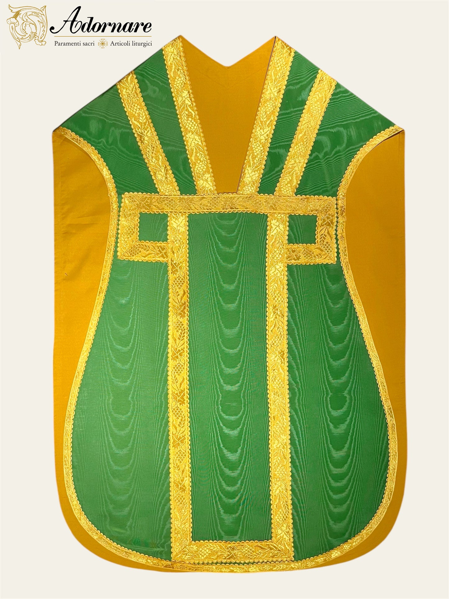 Contemporary Roman-cut Moiré Roman Chasuble Low Mass Set / Pianeta Romana Moiré