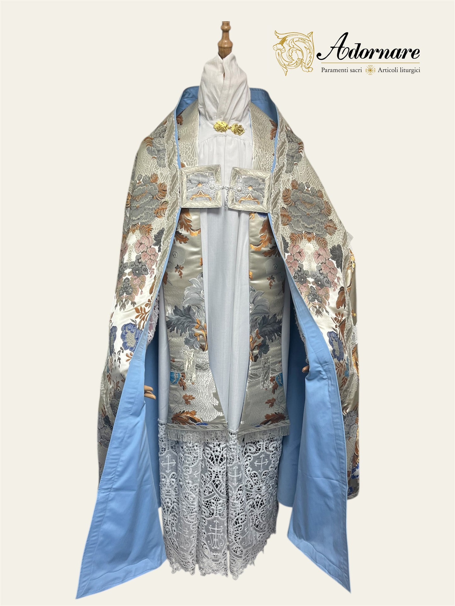 Brocade Roman Cope / Piviale Romano Broccato