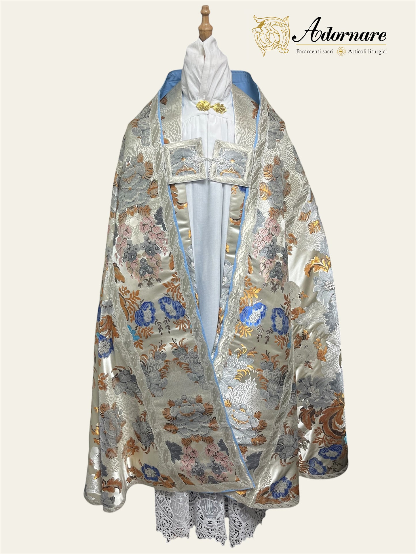 Brocade Roman Cope / Piviale Romano Broccato