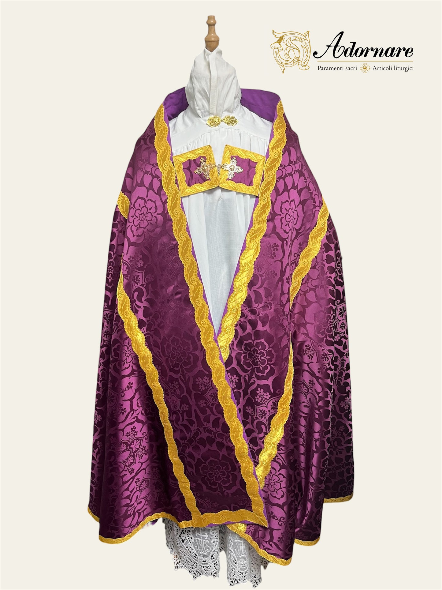 Damask Roman Cope / Piviale Romano Damasco