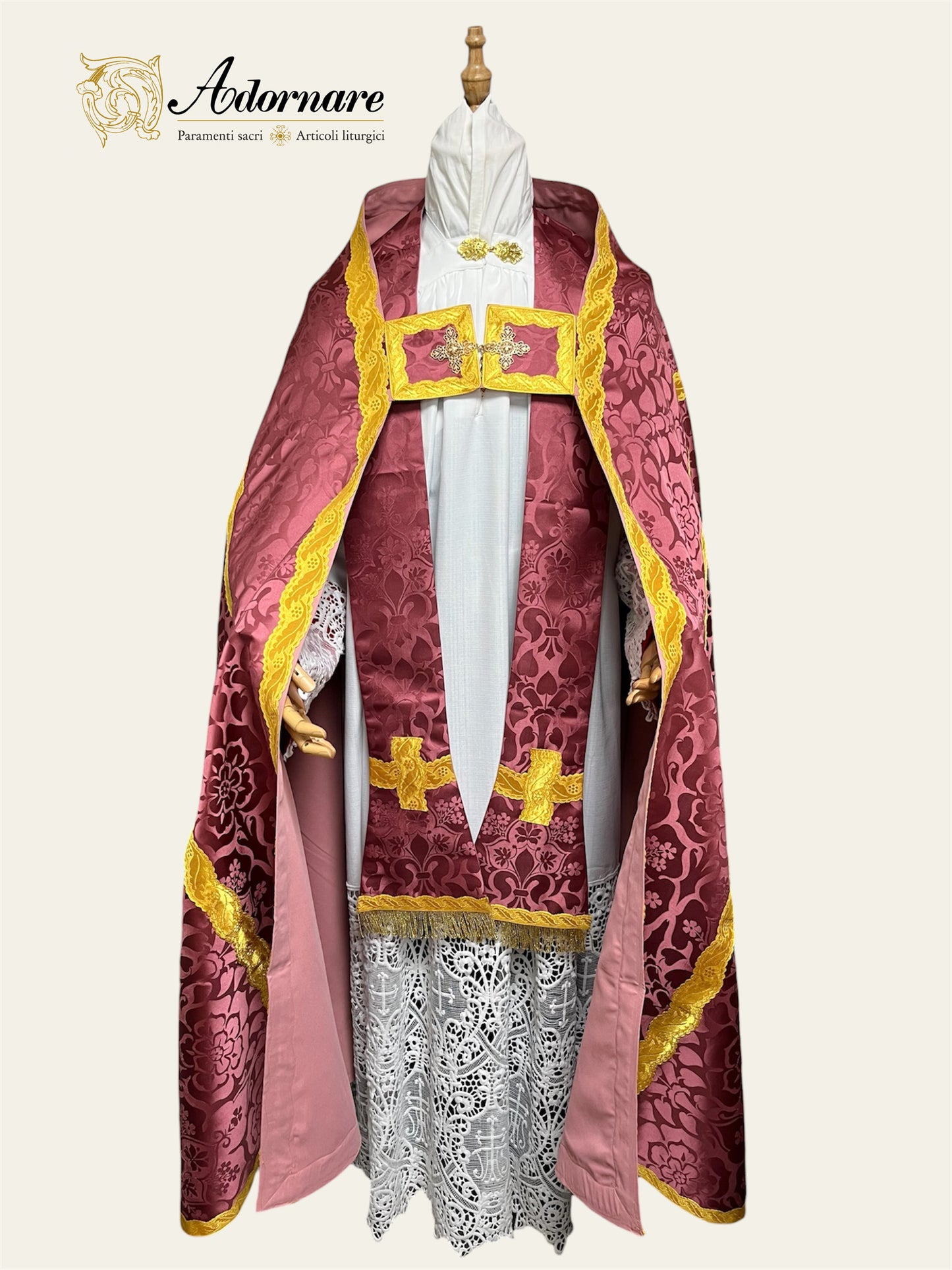 Damask Roman Cope / Piviale Romano Damasco