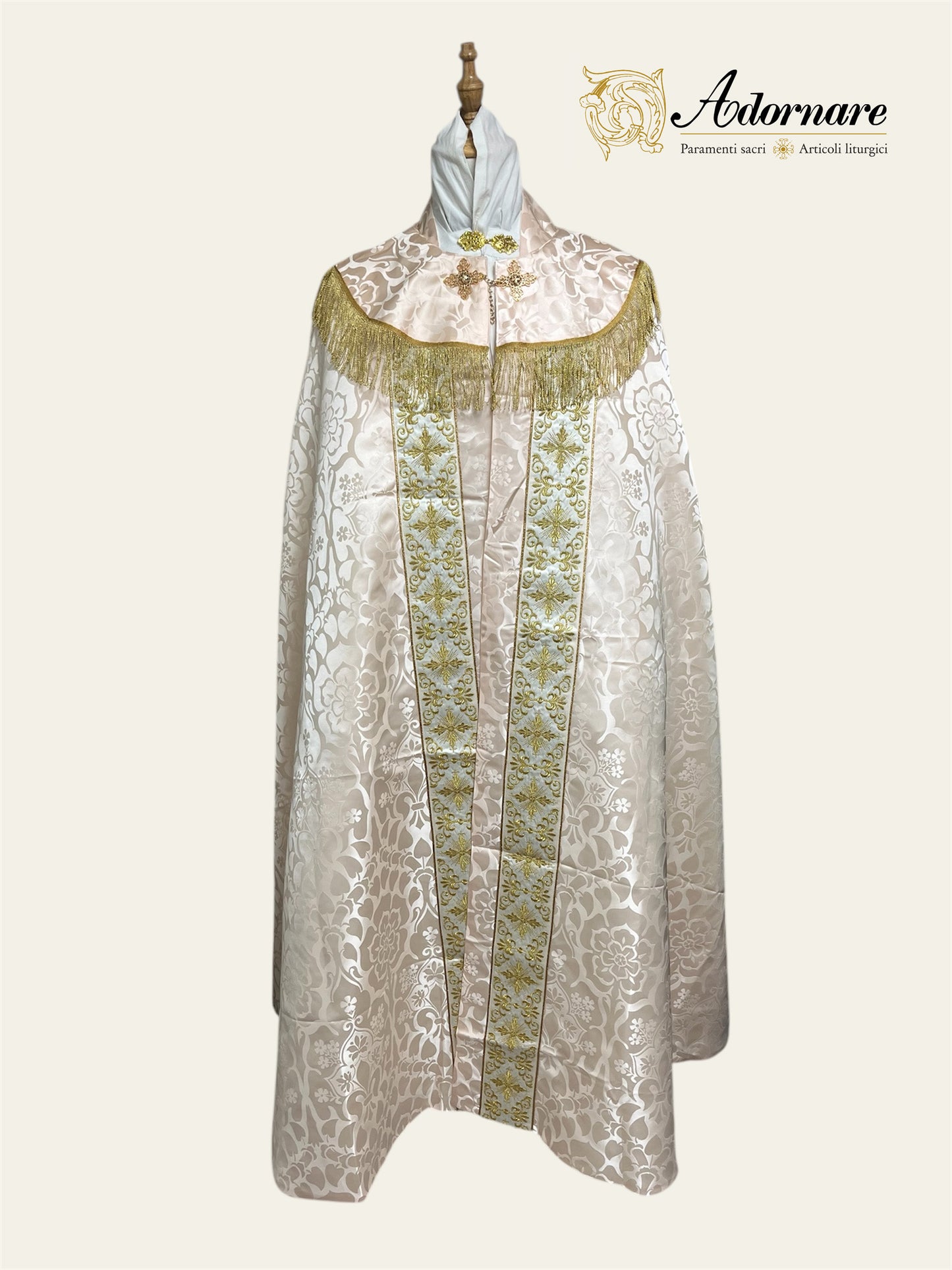 Damask Gothic Cope with embroidered orphrey bands  / Piviale Gotica Damasco
