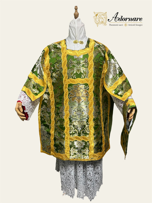 Brocade French Roman Dalmatic/ Dalmatica Francese in broccato
