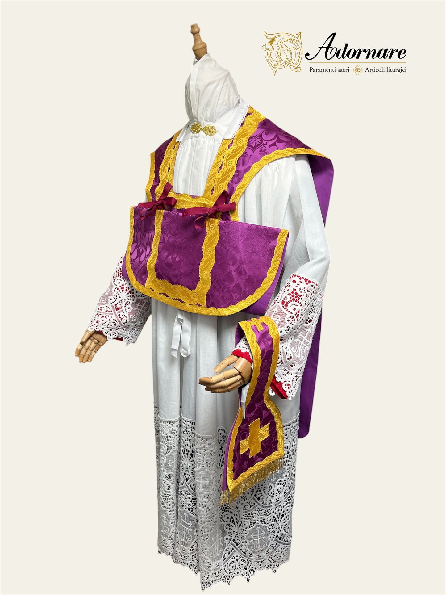 IHS Embroidered Folded chasubles & broad stole Solemn Mass Set in French Roman Style /Pianete Plicate e Stolone Francese Damasco Ricamato "IHS"