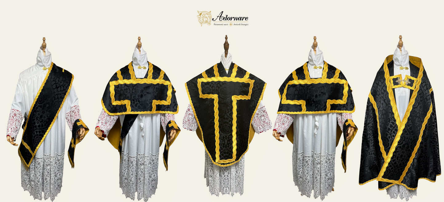 Damask Folded chasubles & broad stole Solemn Mass Set in St Philip Neri Style /Pianete Plicate e Stolone San Filippo Damasco