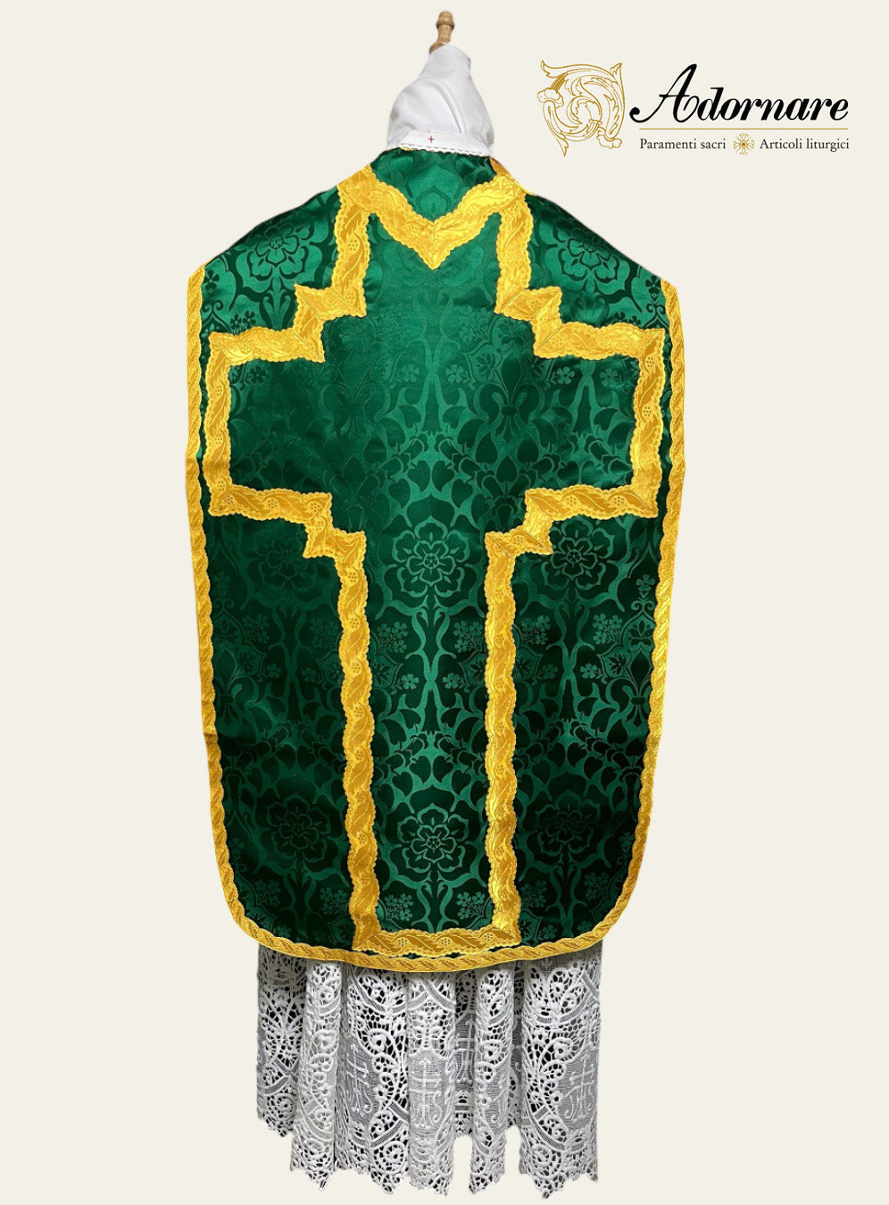Damask French-cut Roman Chasuble Low Mass Set / Pianeta Francese Damasco