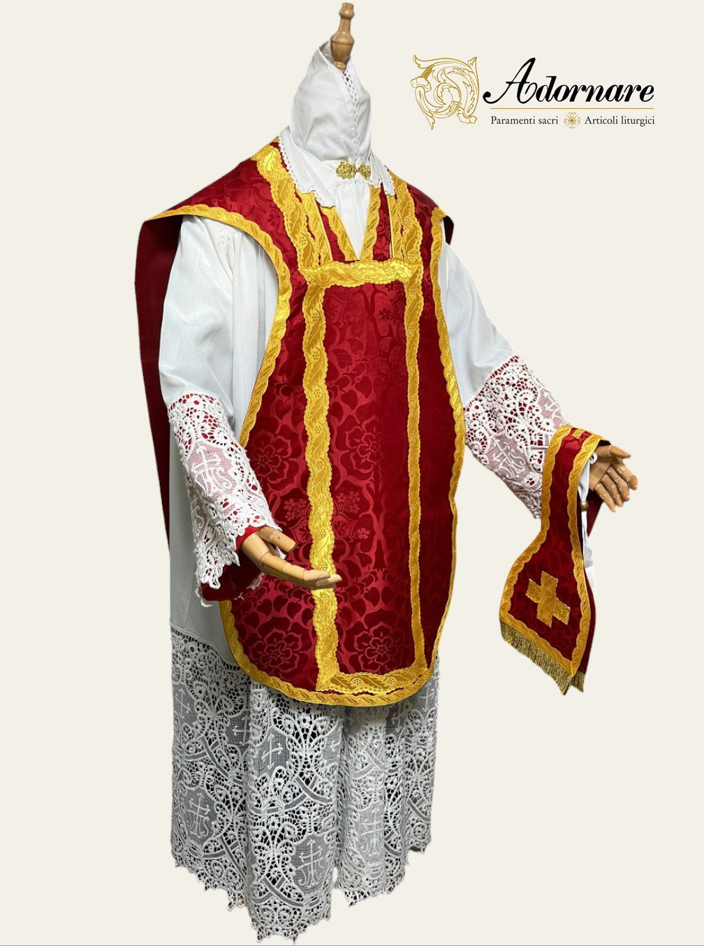 Damask French-cut Roman Chasuble Low Mass Set / Pianeta Francese Damasco