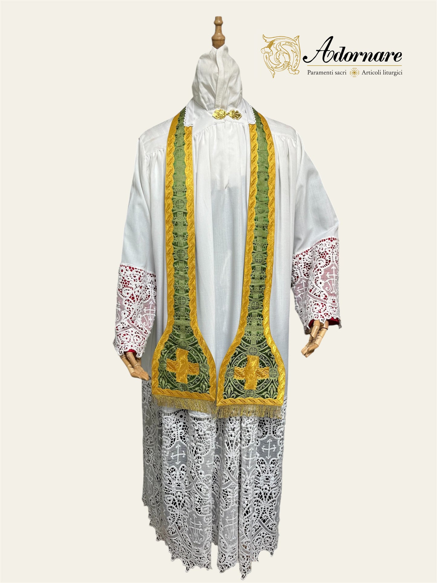 Ornate "Crowns & Lilies" Machine and hand-embroidered French-cut Roman Chasuble Low Mass Set / Pianeta Francese Ricamato Ornato