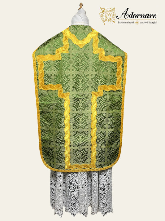 Passion Brocade French-cut Roman Chasuble Low Mass Set / Pianeta Francese in broccato di passione