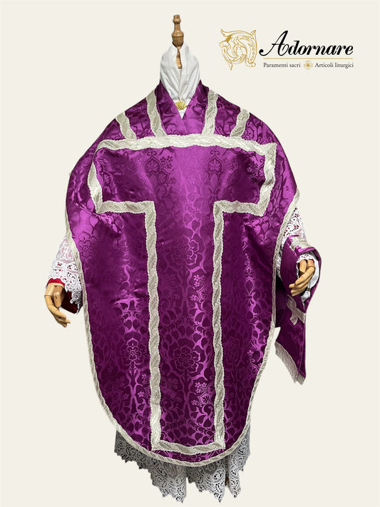 Fuller-Cut Damask St Philip Neri Chasuble Low Mass Set / Pianeta San Filippo Damasco