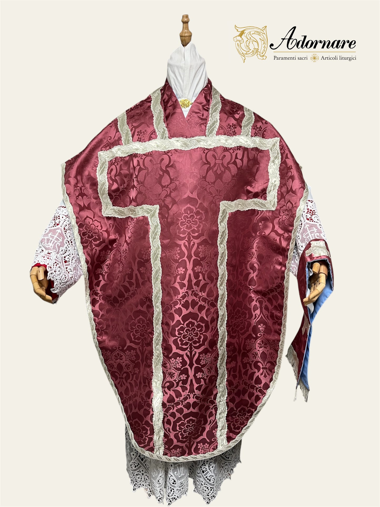 Fuller-Cut Damask St Philip Neri Chasuble Low Mass Set / Pianeta San Filippo Damasco