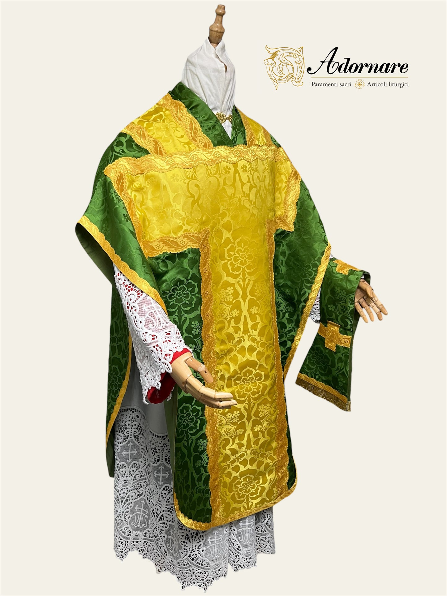 Fuller-Cut Damask Damask St Philip Neri Chasuble with insert panel - Low Mass Set / Pianeta San Filippo Damasco con inserti