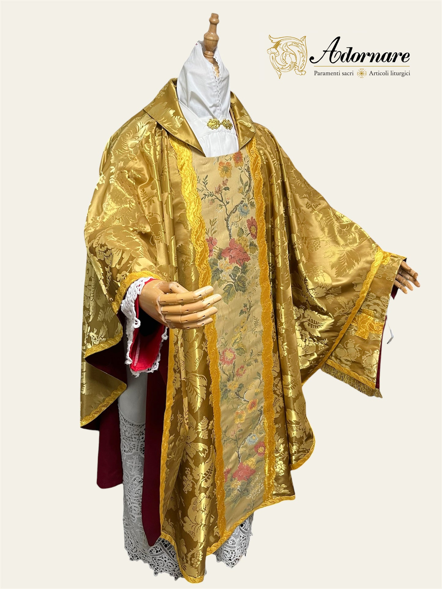 Roman-style Damask Gothic Chasuble with floral brocade panel - Low Mass Set / Casula gotica Damasco con inserti in broccato
