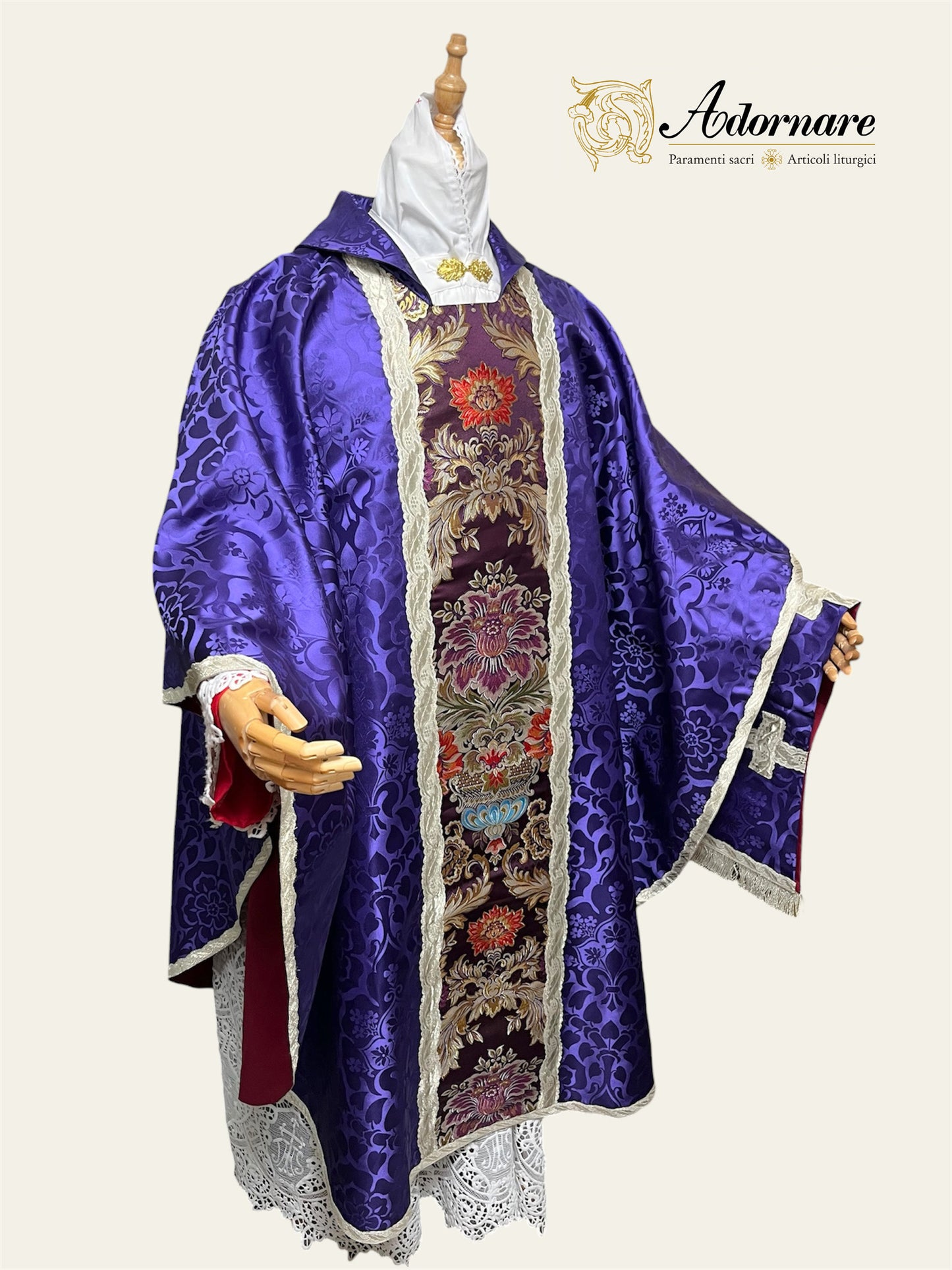 Roman-style Damask Gothic Chasuble with floral brocade panel - Low Mass Set / Casula gotica Damasco con inserti in broccato
